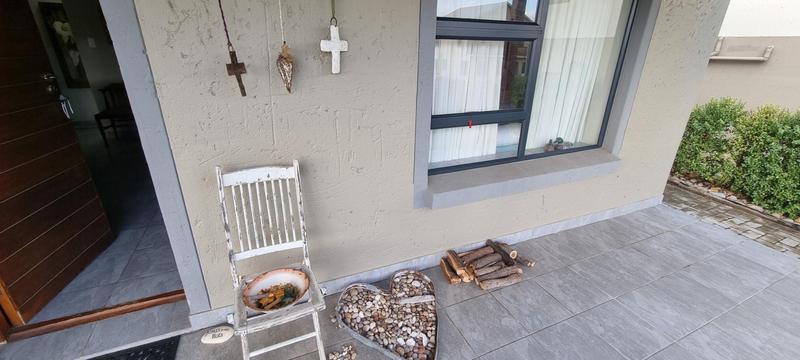 2 Bedroom Property for Sale in Groot Brakrivier Central Western Cape